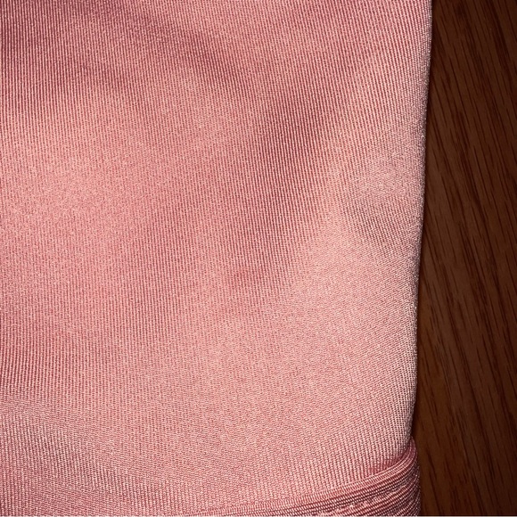 Nike Swoosh Athleta Women's Dri-Fit Dark Blush Pink Sports Bra size medium - Picture 4 of 6